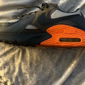 Men’s Nike air max 11.5